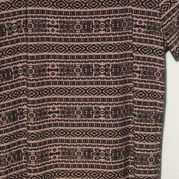 🐞 T Bags Tribal Print Top NWT - Picture 4 of 4